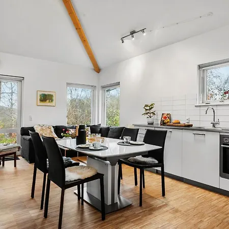 Holiday home In With Kitchen